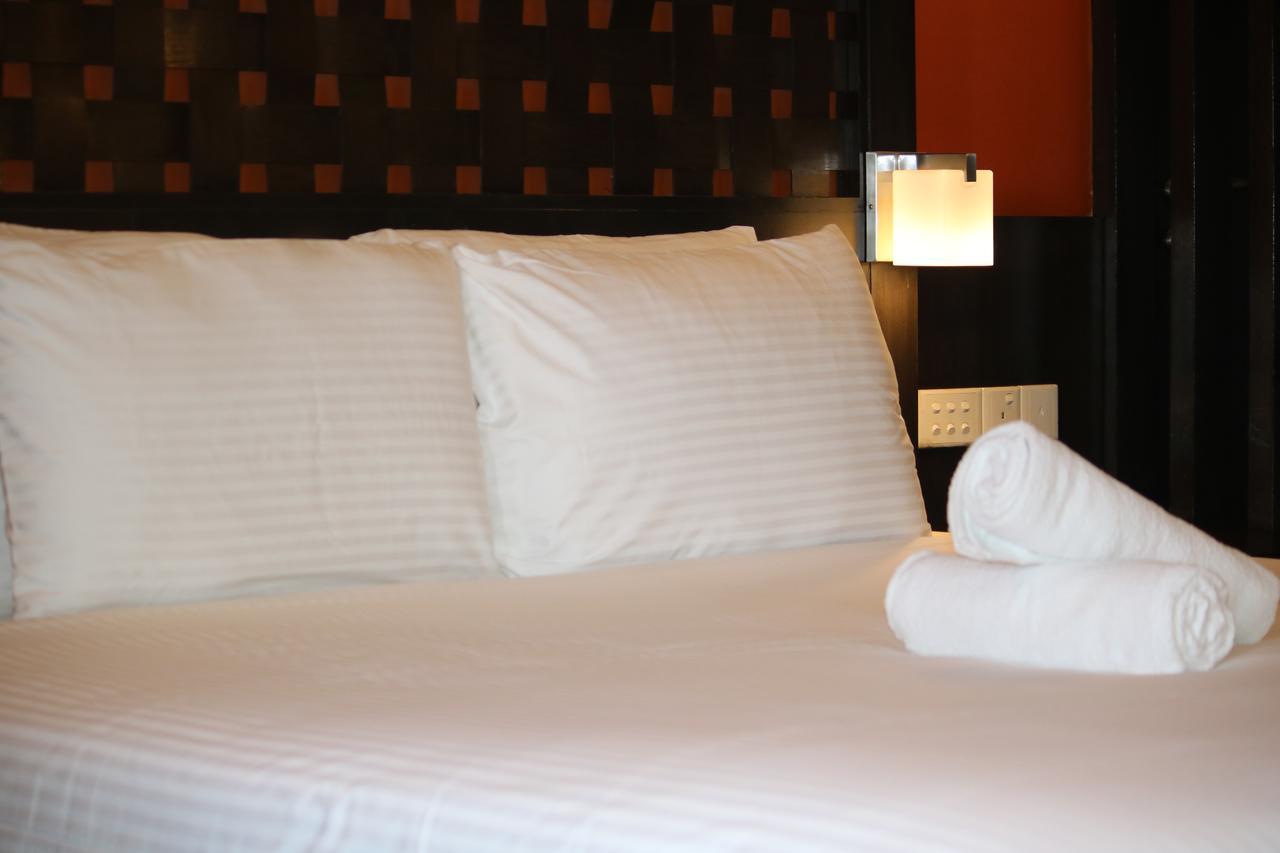 Millennium Suite At Pyramid Tower Petaling Jaya Exterior photo